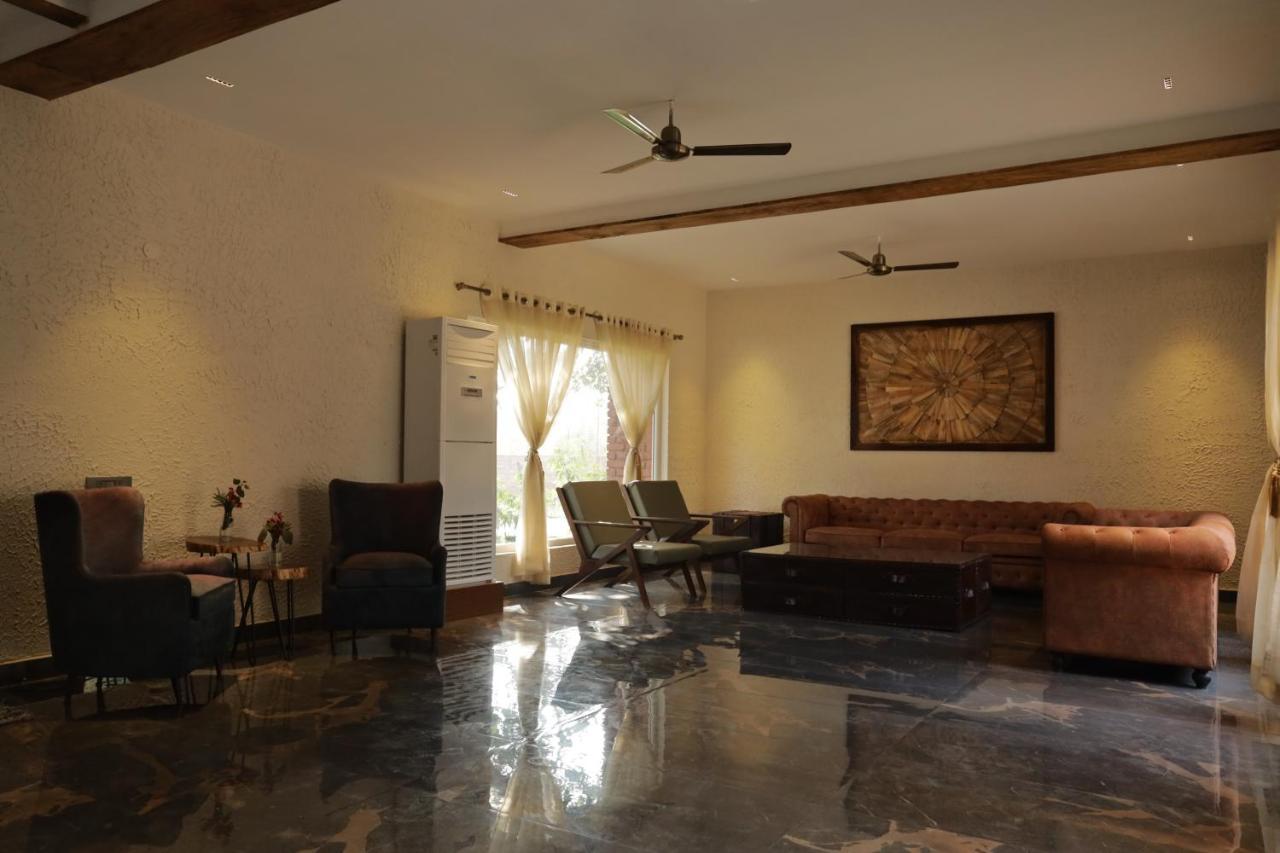Mango Tree Resorts Siyana Экстерьер фото