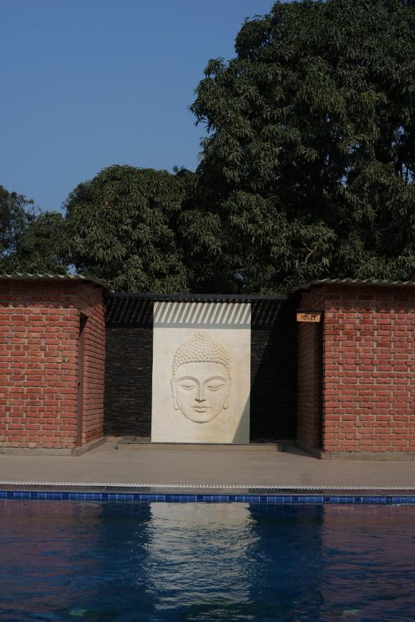 Mango Tree Resorts Siyana Экстерьер фото